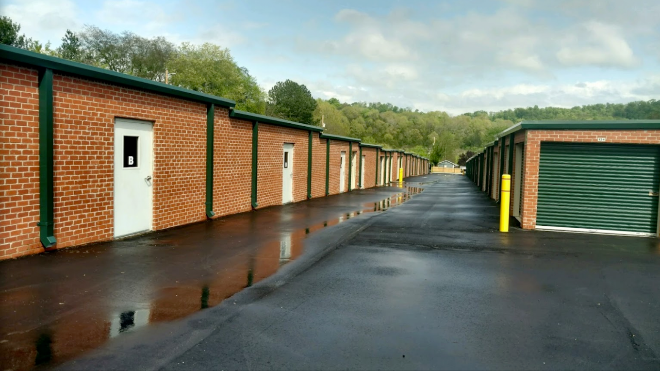 Assured Storage of Goodlettsville 1124 Louisville Hwy Goodlettsville, TN 37072 (615) 528-1013